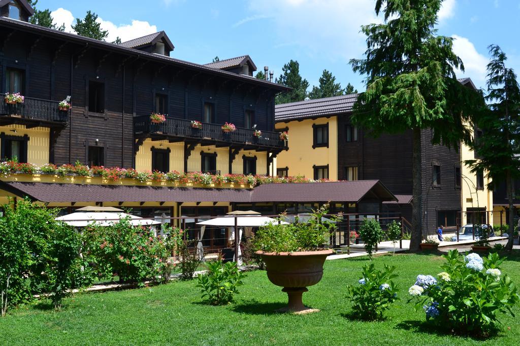 Parco Dei Pini - Sila Wellness Hotel Taverna  Eksteriør billede